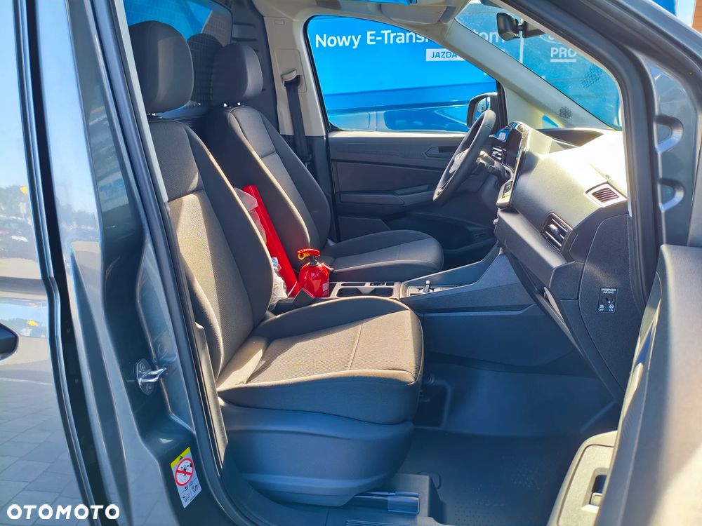Ford Transit Connect - 9