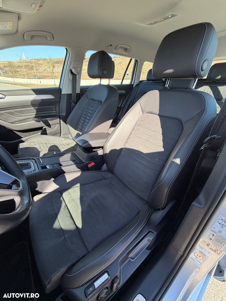 Volkswagen Passat 2.0 TDI SCR DSG Elegance - 13