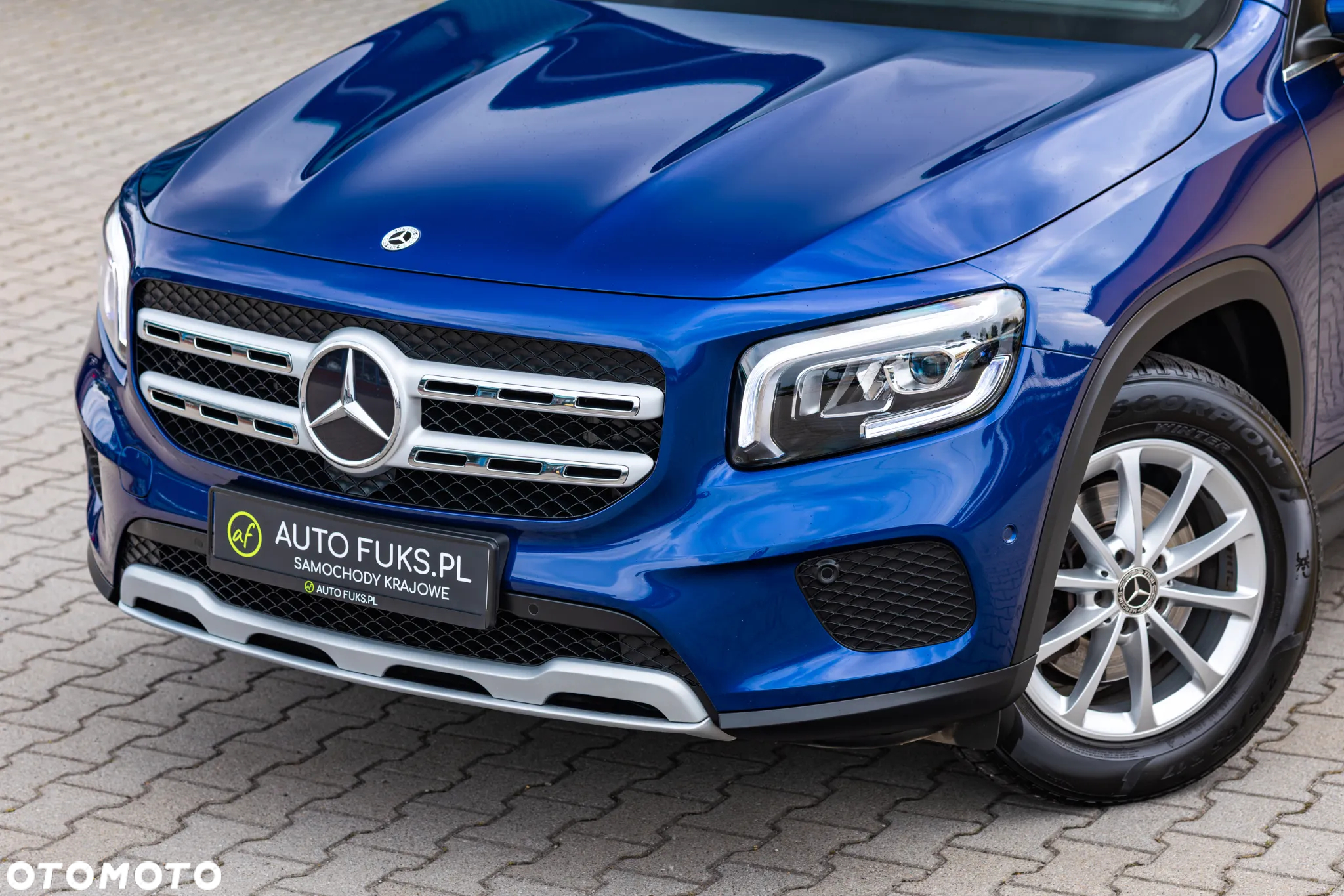 Mercedes-Benz GLB 200 7G-DCT - 3
