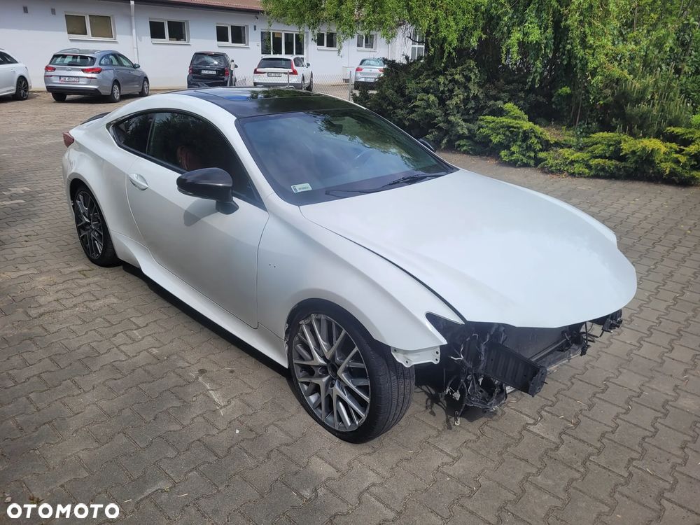 Lexus RC 200t / 300 F Sport - 6