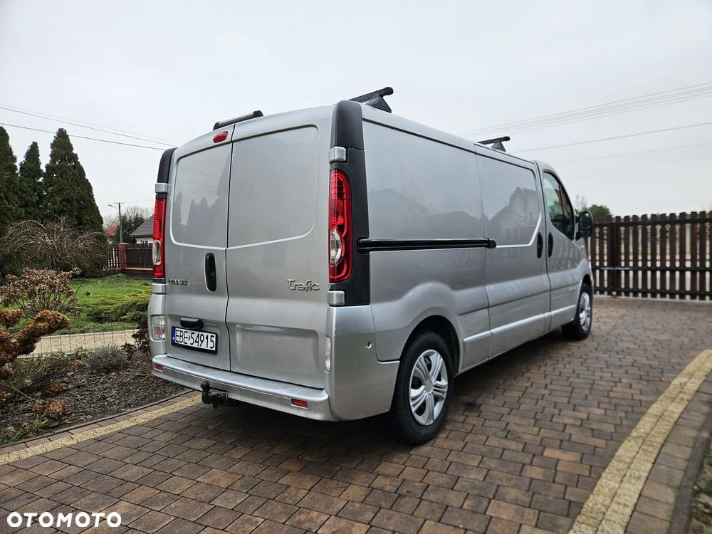 Renault Trafic - 2