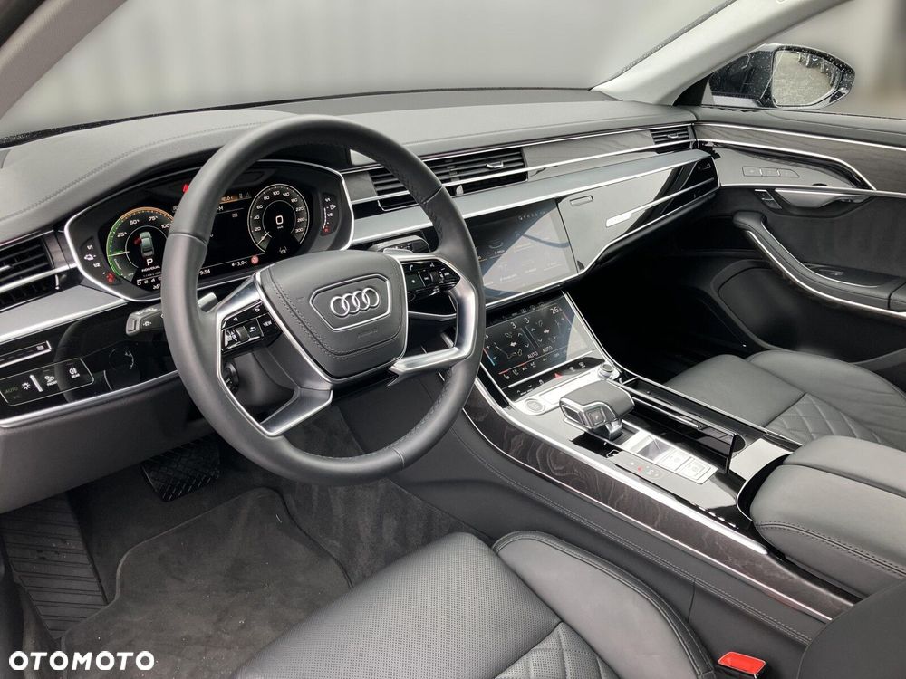 Audi A8 - 11