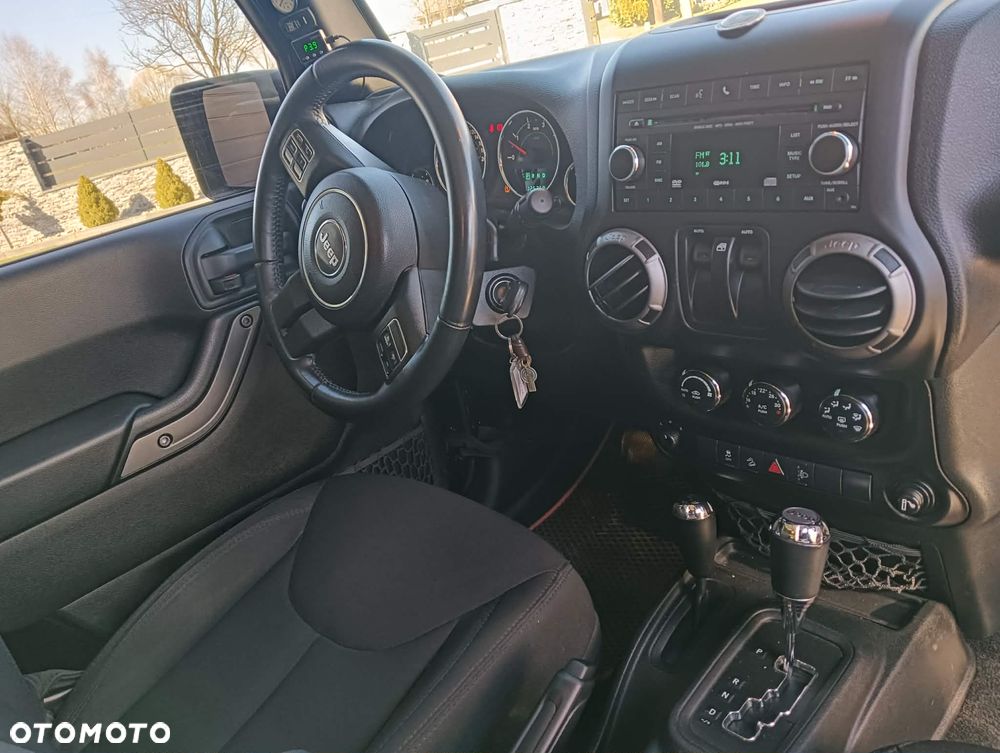 Jeep Wrangler 2.8 CRD Sport - 21