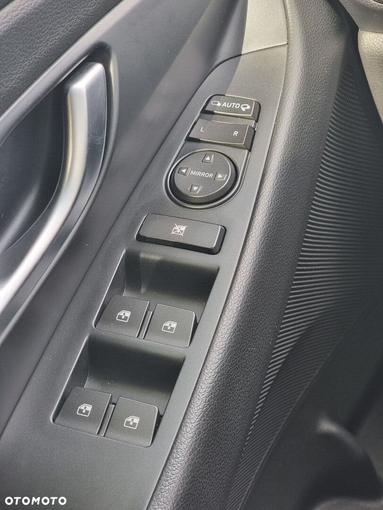 Hyundai i30 1.5 DPI Smart - 32