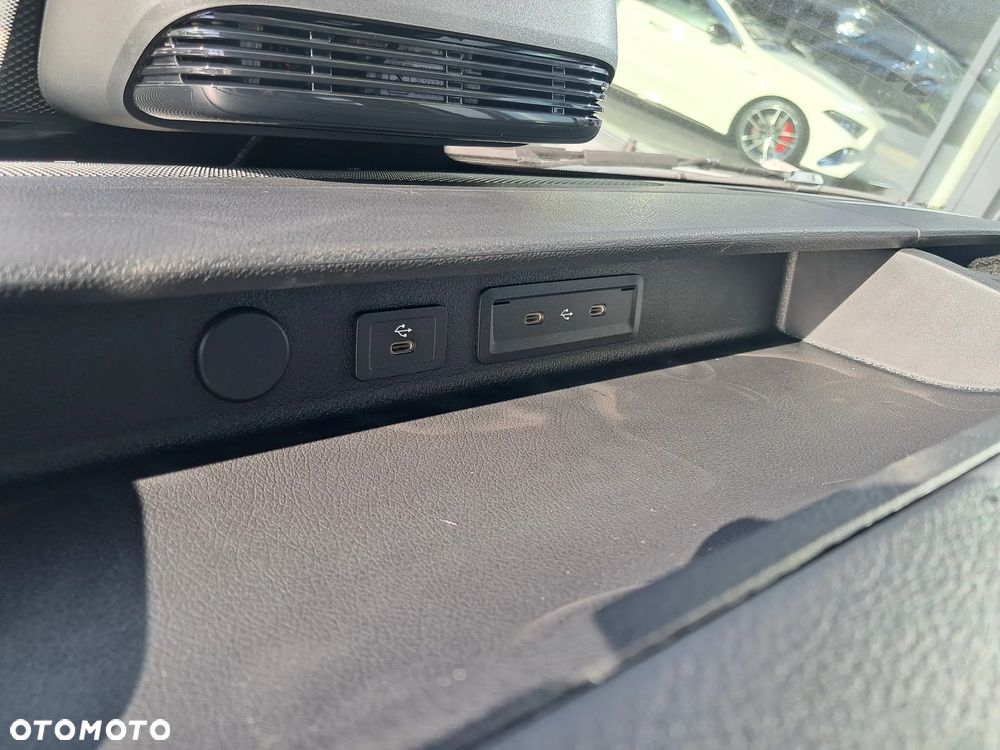 Mercedes-Benz Sprinter - 18