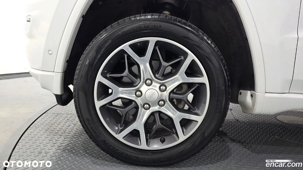 Jeep Grand Cherokee - 6
