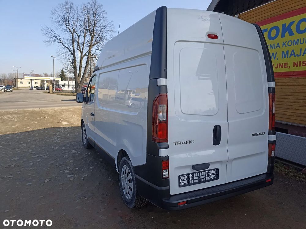 Renault TRAFIC - 6