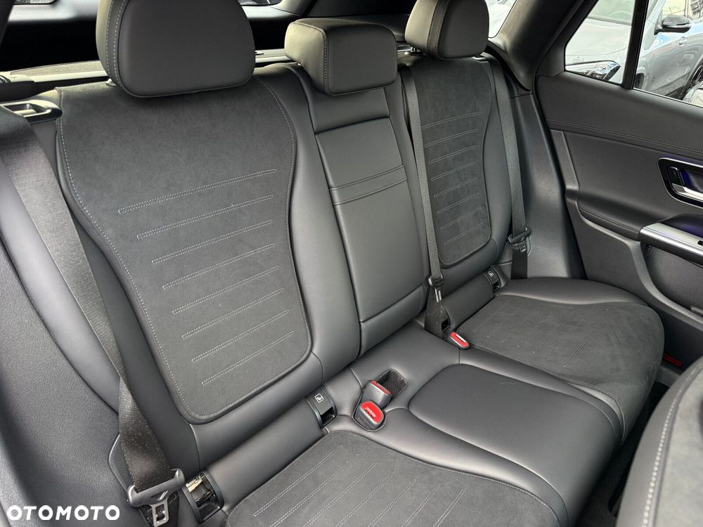 Mercedes-Benz GLC 220 d mHEV 4-Matic AMG Line - 29