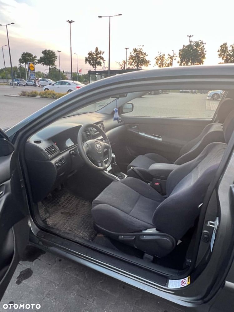 Toyota Corolla 1.6 VVT-i Terra - 14