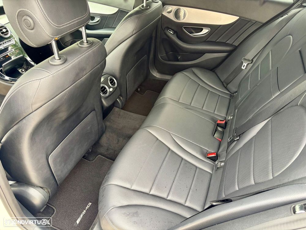 Mercedes-Benz C 350 e - 24