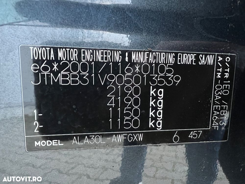 Toyota RAV4 2.2 D-4D 4x4 Executive - 17