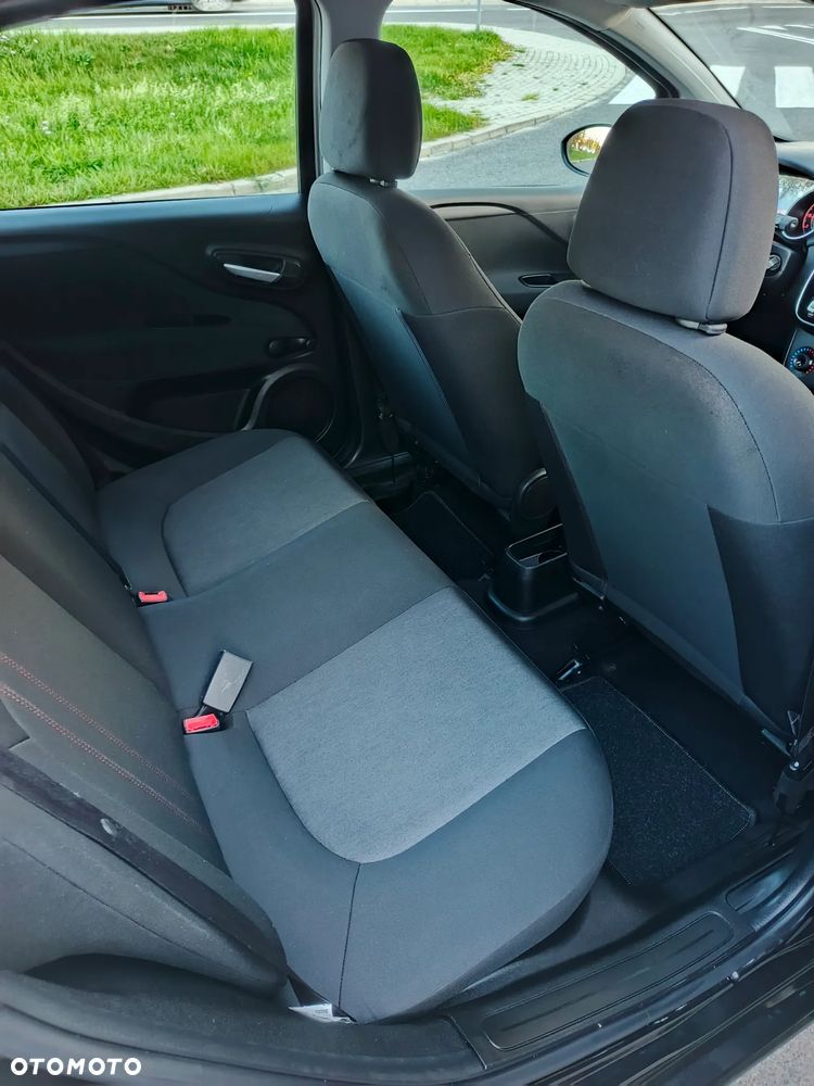 Fiat Punto 2012 - 12