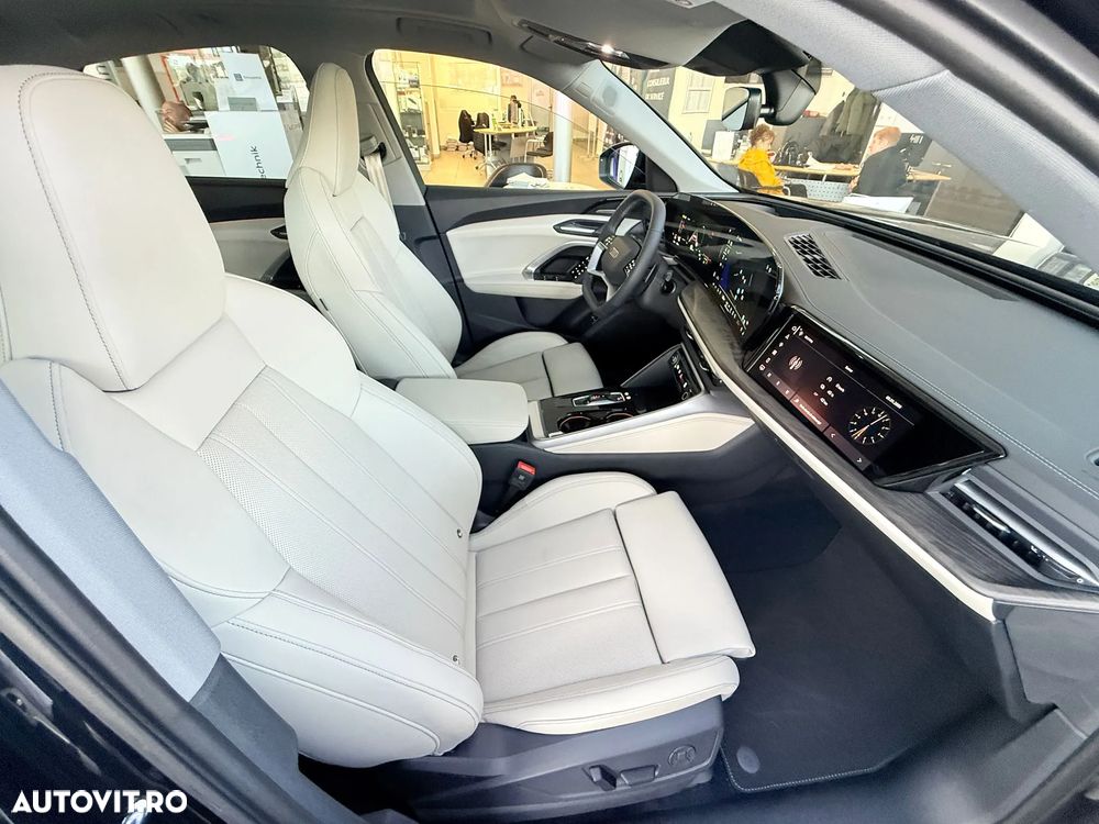 Audi Q5 50 e quattro S tronic PHEV - 12