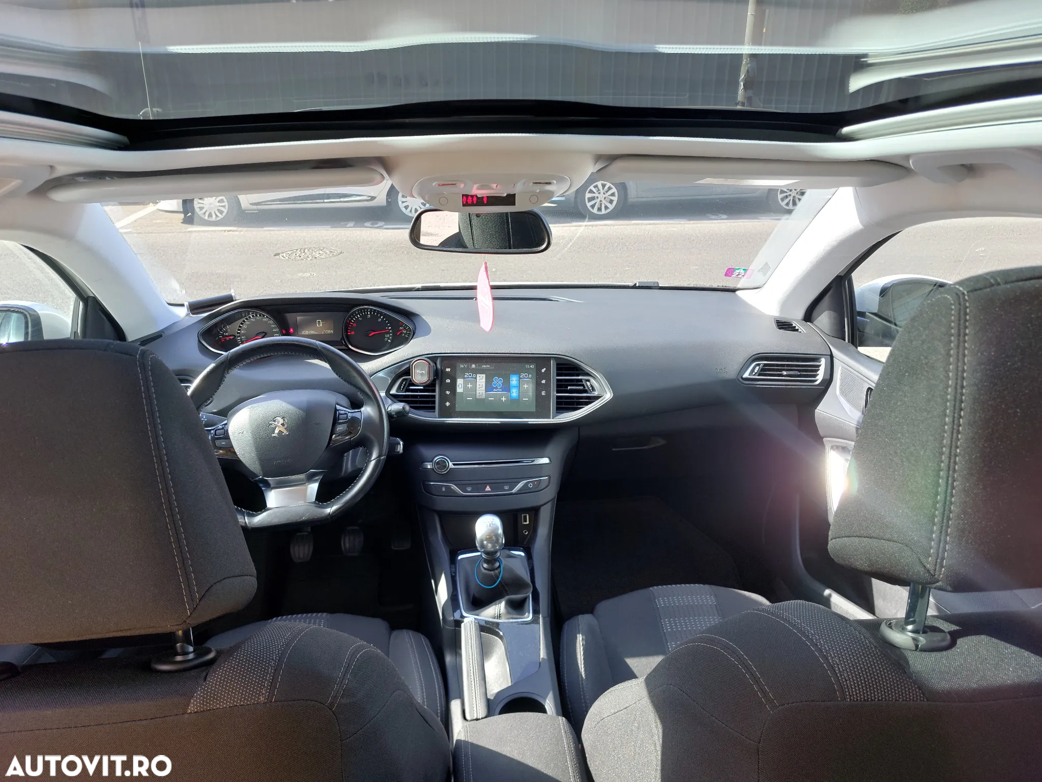 Peugeot 308 SW BlueHDi 120 Stop & Start Style - 8