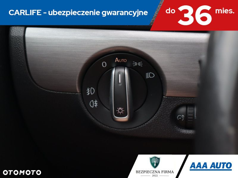 Volkswagen Jetta - 18