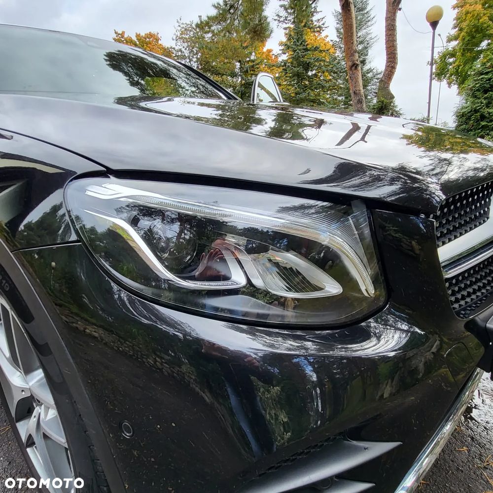 Mercedes-Benz GLC 220 d 4Matic 9G-TRONIC AMG Line - 5