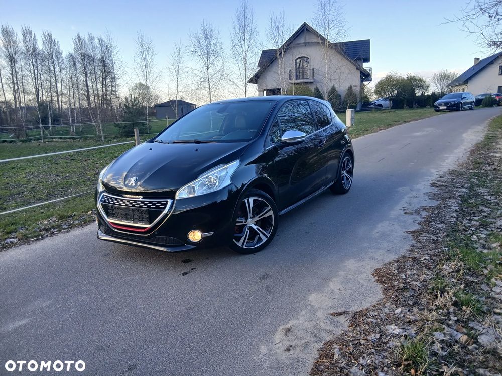 Peugeot 208 1.6 THP GTi - 4