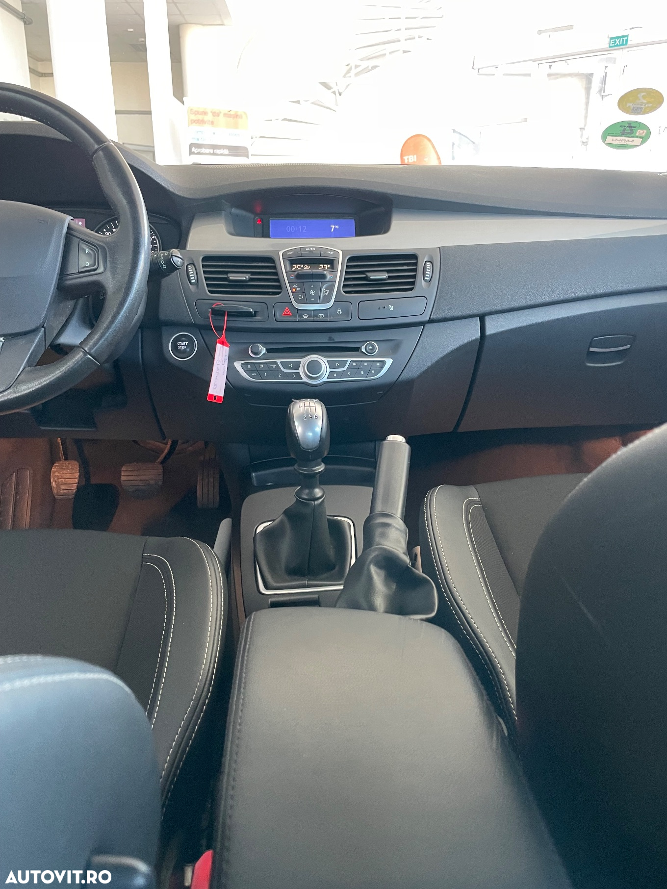 Renault Laguna dCi 110 FAP Emotion - 24