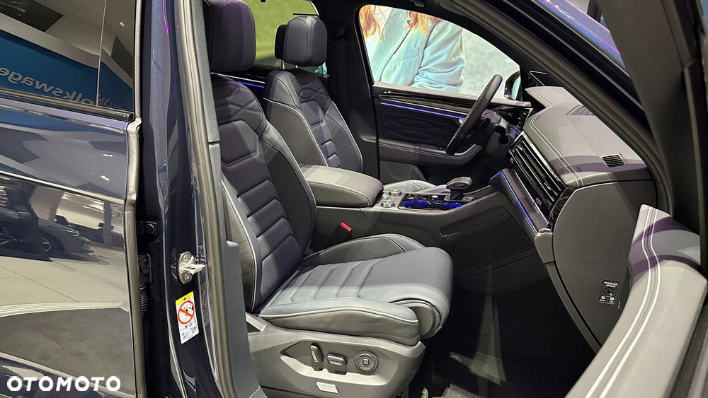 Volkswagen Touareg 3.0 V6 TDI 4Motion R-Line - 10