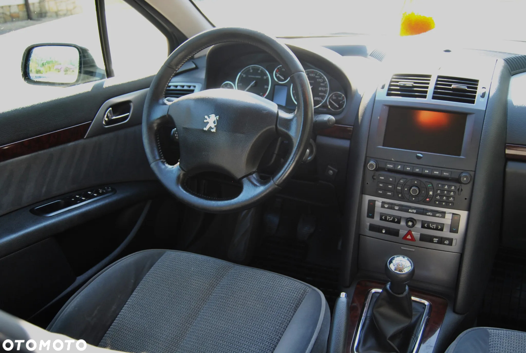 Peugeot 407 1.8 Presence - 11
