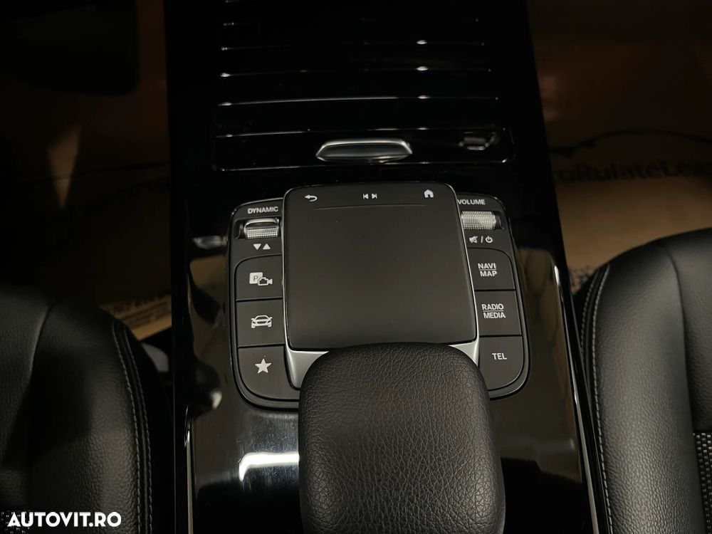 Mercedes-Benz CLA 200 7G-DCT - 27