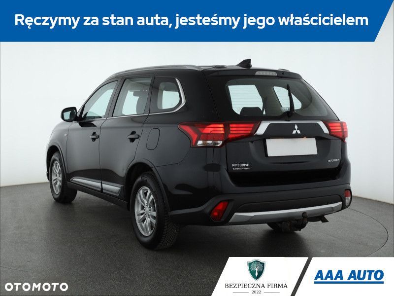 Mitsubishi Outlander - 5