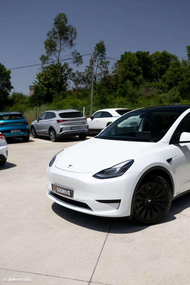 Tesla Model Y Standard - 15