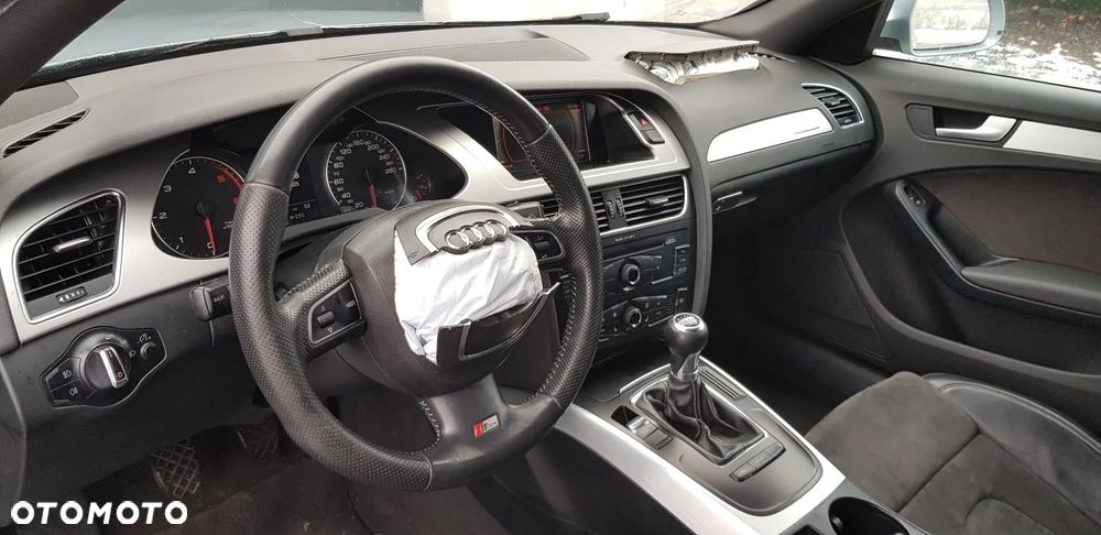 Audi A4 Limousine 3.0 TDI DPF quattro S line Sportpaket (plus) - 12