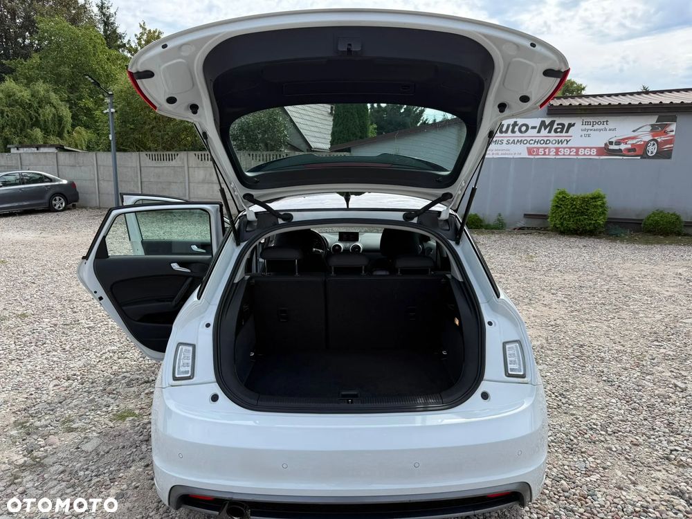 Audi A1 Sportback 1.2 TFSI S line Sportpaket - 18