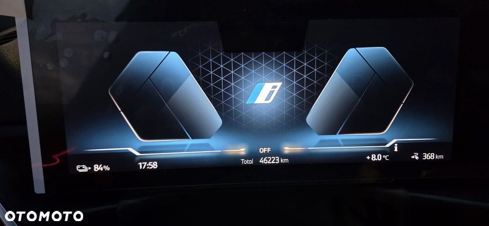 BMW i4 - 11