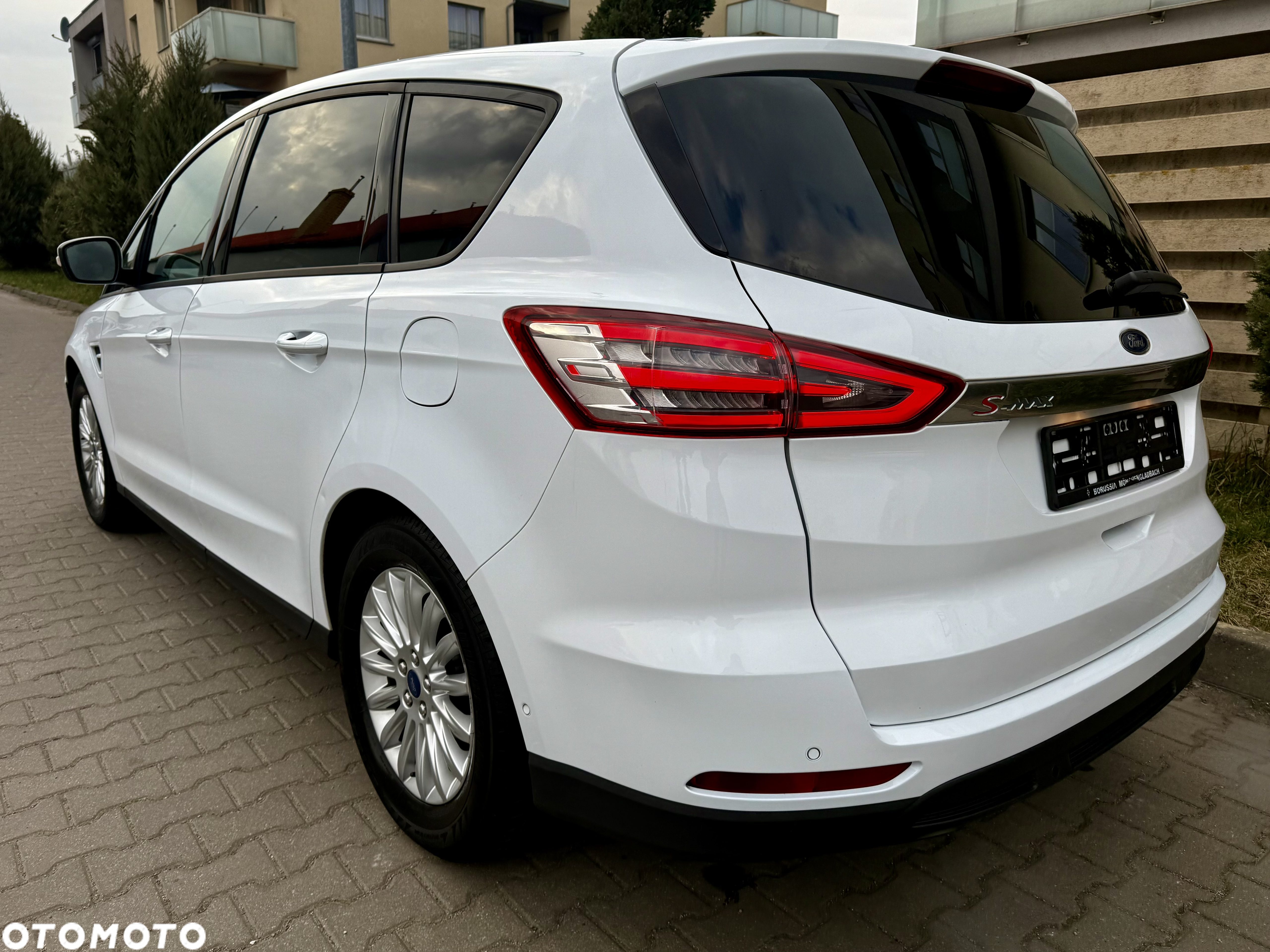 Ford S-Max 2.0 TDCi Trend PowerShift - 11