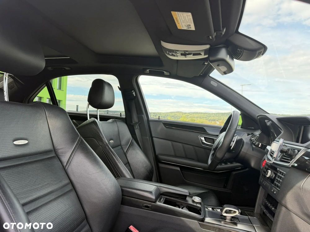Mercedes-Benz Klasa E 63 AMG AMG Speedshift 7G-MCT - 13