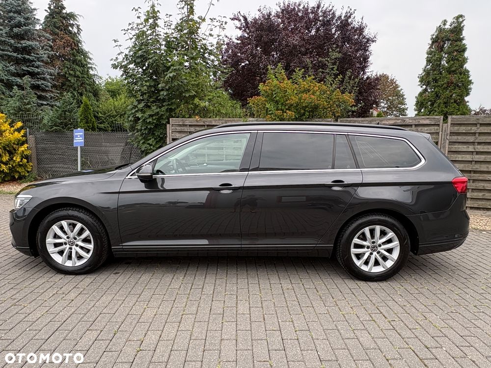 Volkswagen Passat 2.0 TDI (BlueMotion Technology) DSG Comfortline - 11