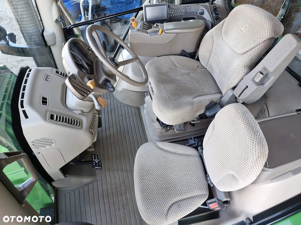 John Deere 6125r - 21