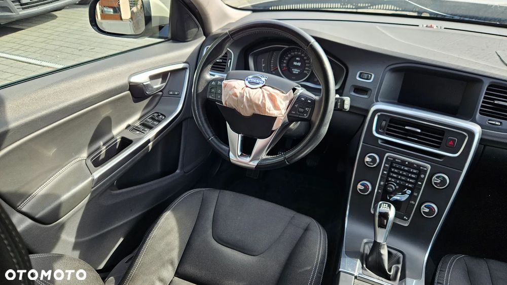 Volvo V60 - 18