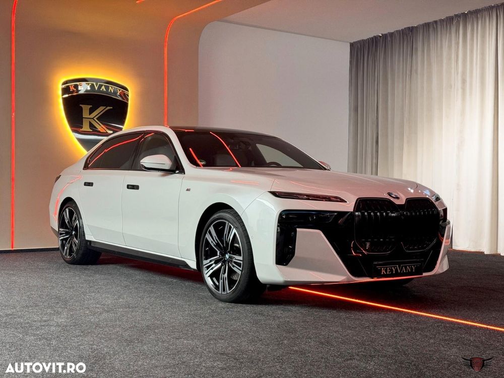 BMW Seria 7 740d xDrive - 14