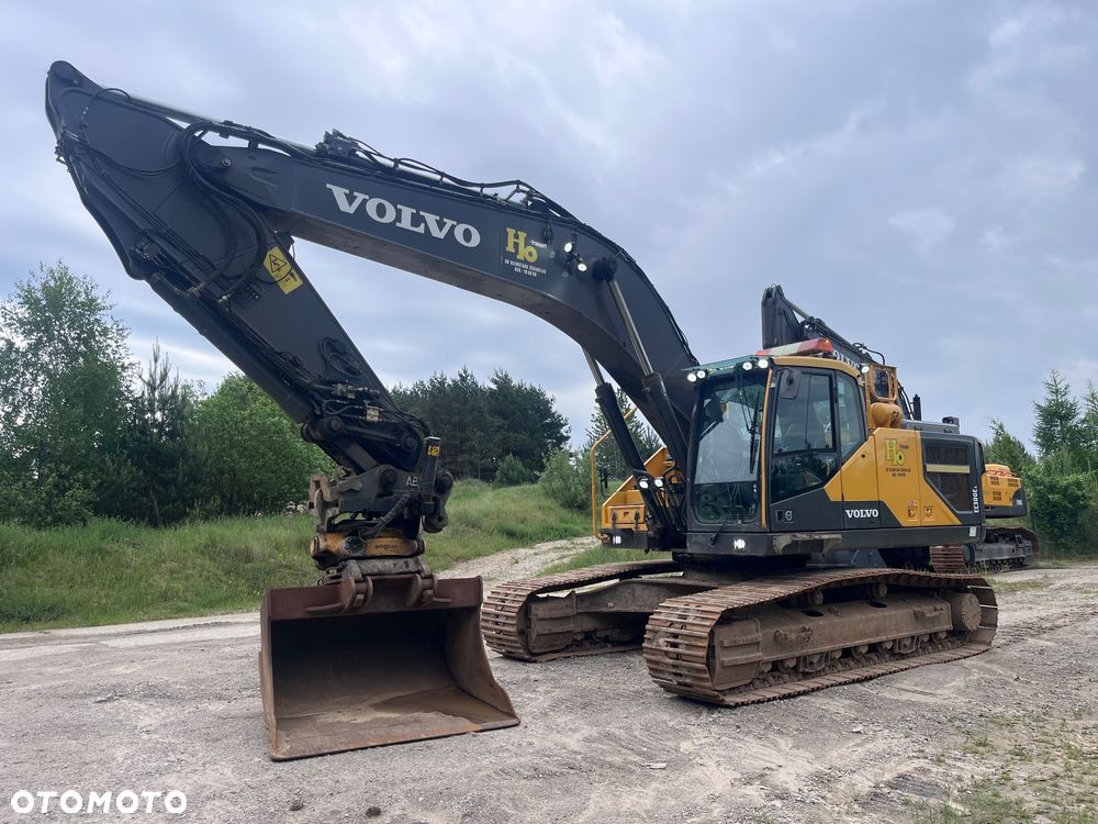 Volvo EC300EL - 1