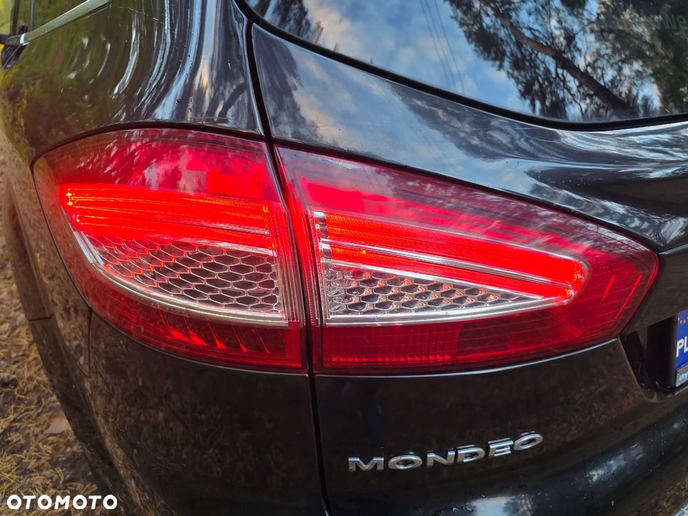 Ford Mondeo 2.0 T Titanium S - 27
