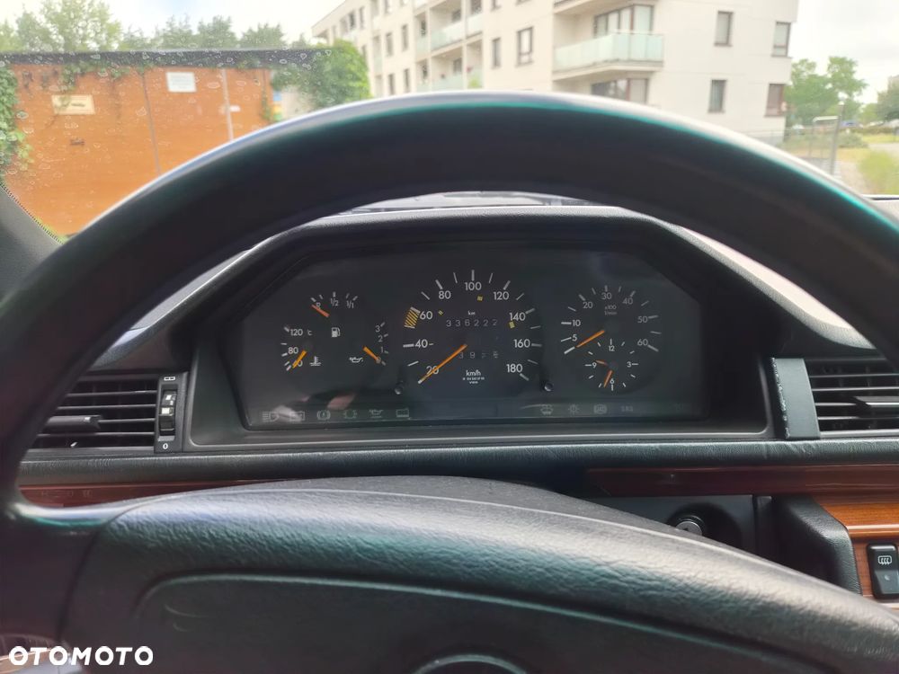 Mercedes-Benz W124 (1984-1993) - 7