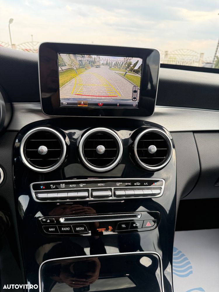 Mercedes-Benz C 180 Kompressor Automatik BlueEFFICIENCY Avantgarde - 17