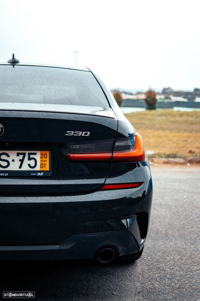 BMW 330 e Pack M Auto - 21