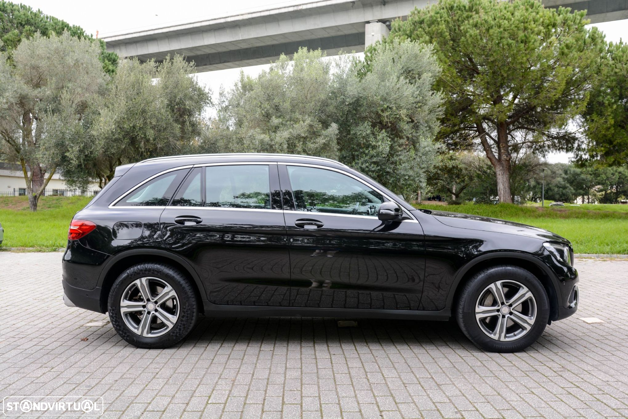 Mercedes-Benz GLC 250 d 4-Matic - 4