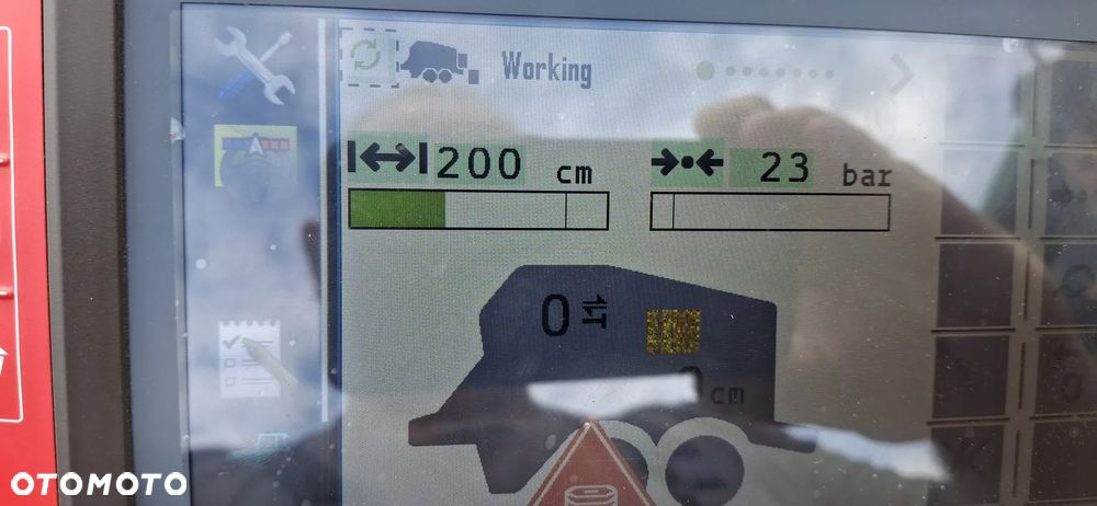 Claas 660 tys netto Claas Quadrant 4200 - 26