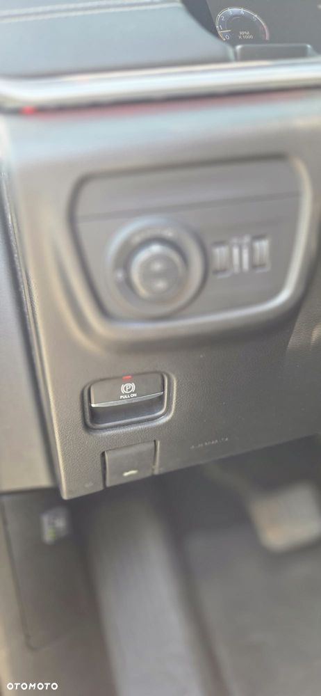 Jeep Grand Cherokee 5.7 V8 Overland - 24