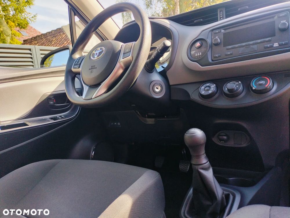 Toyota Yaris - 28