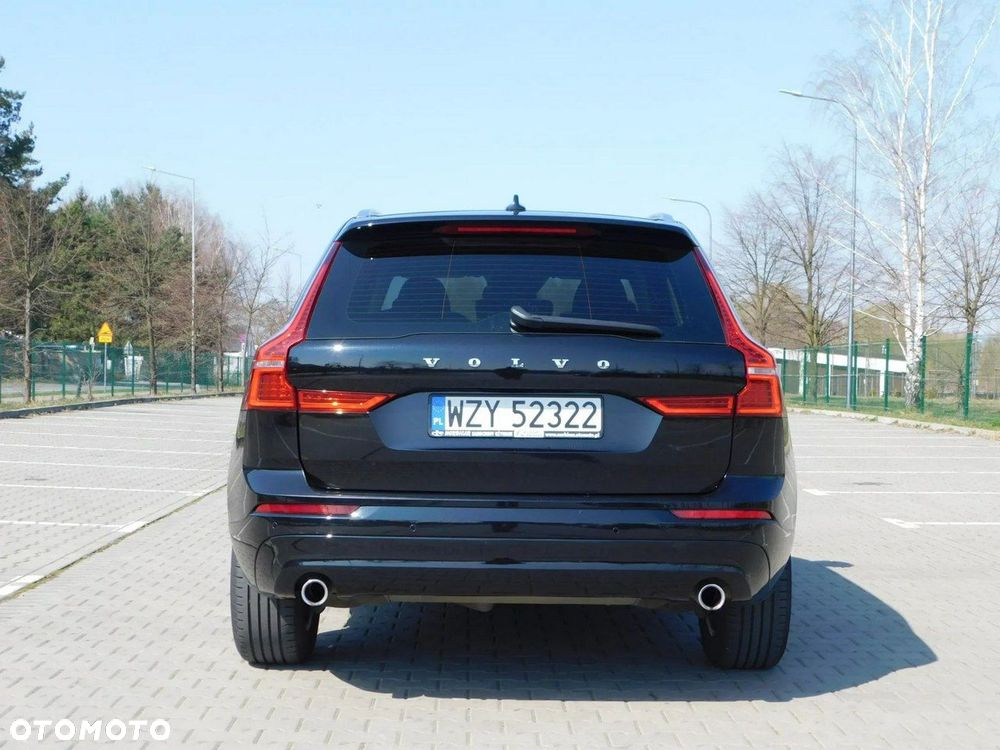 Volvo XC 60 D3 Momentum Pro - 28