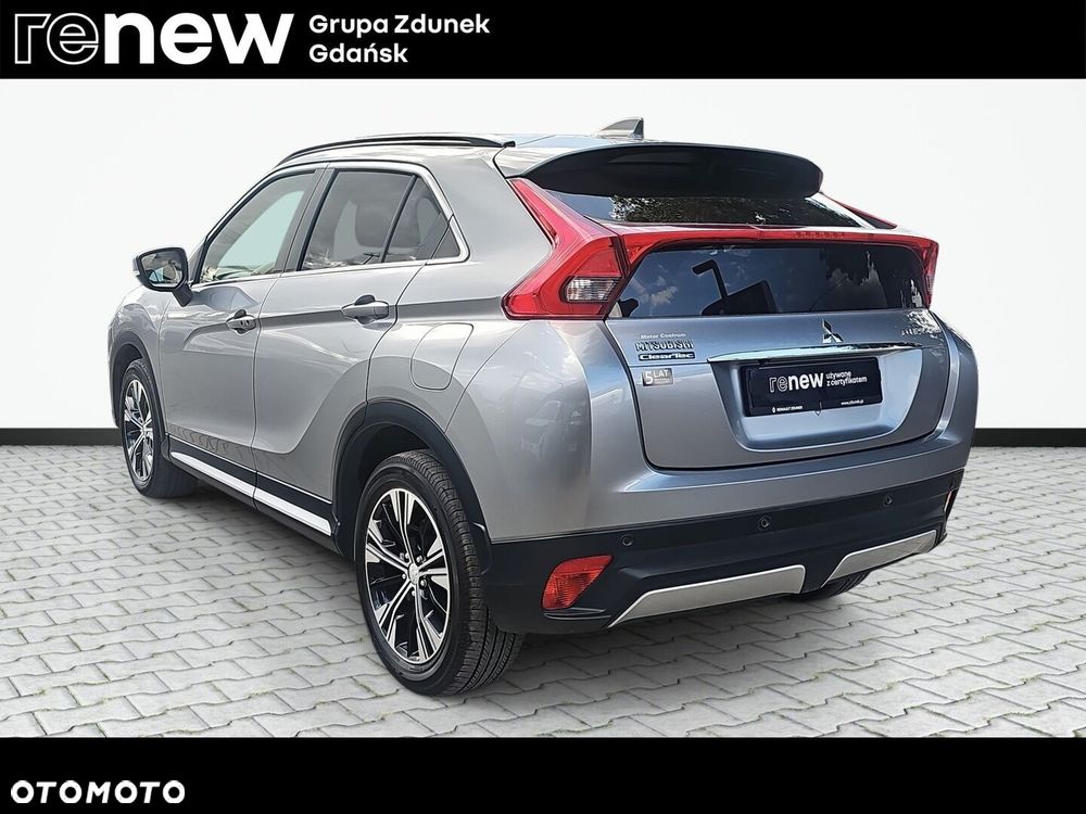 Mitsubishi Eclipse Cross - 8