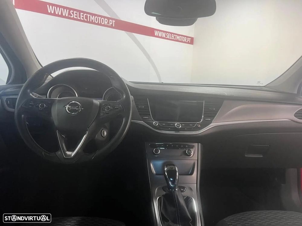 Opel Astra 1.6 CDTI Dynamic S/S - 11