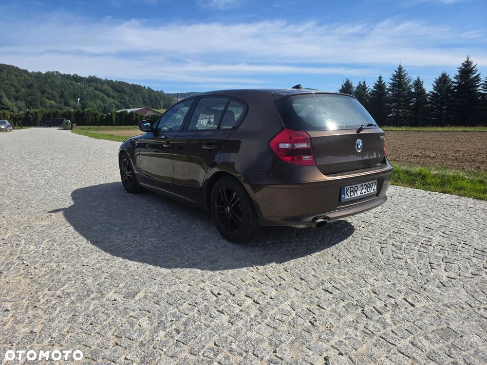 BMW Seria 1 118i - 4