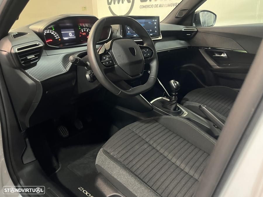 Peugeot 2008 1.2 PureTech Style - 9